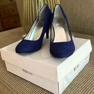 Womens shoes